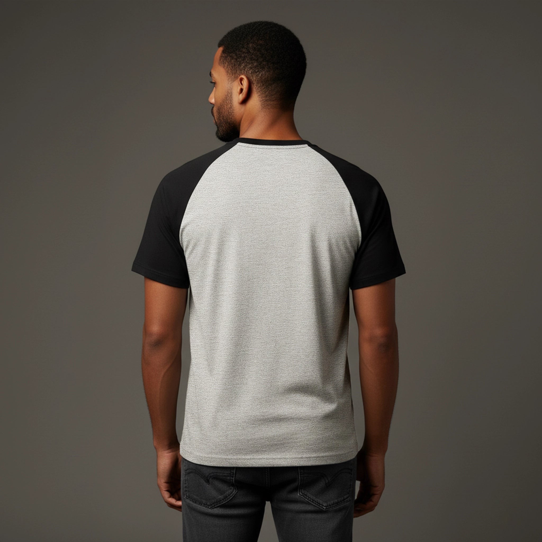 Raglan Cinza Mescla e Preta e-lo